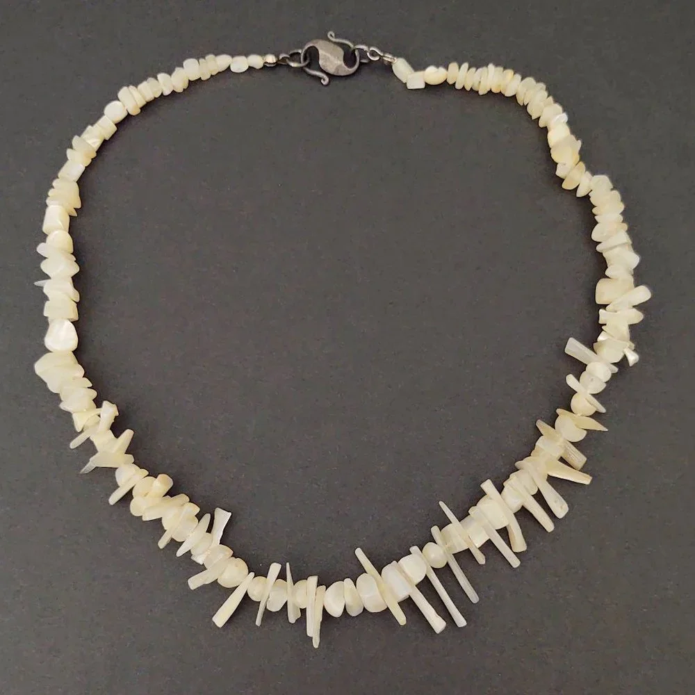 Cream shell & stone necklace